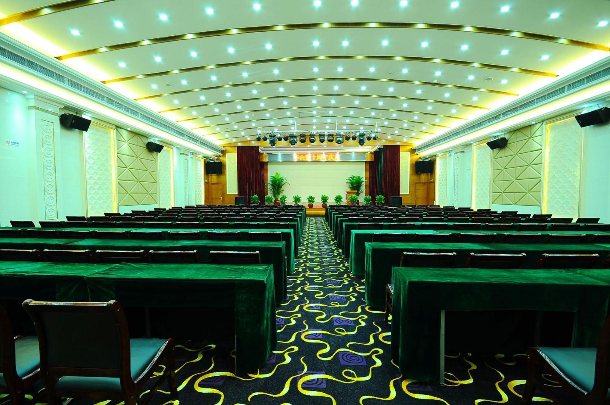 Guangzhou Junshan Hotel - Shuttle Bus For Canton Fair Dış mekan fotoğraf