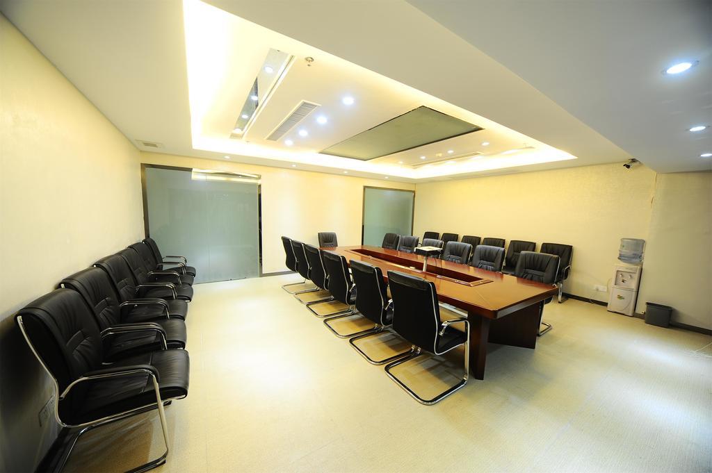 Guangzhou Junshan Hotel - Shuttle Bus For Canton Fair Dış mekan fotoğraf