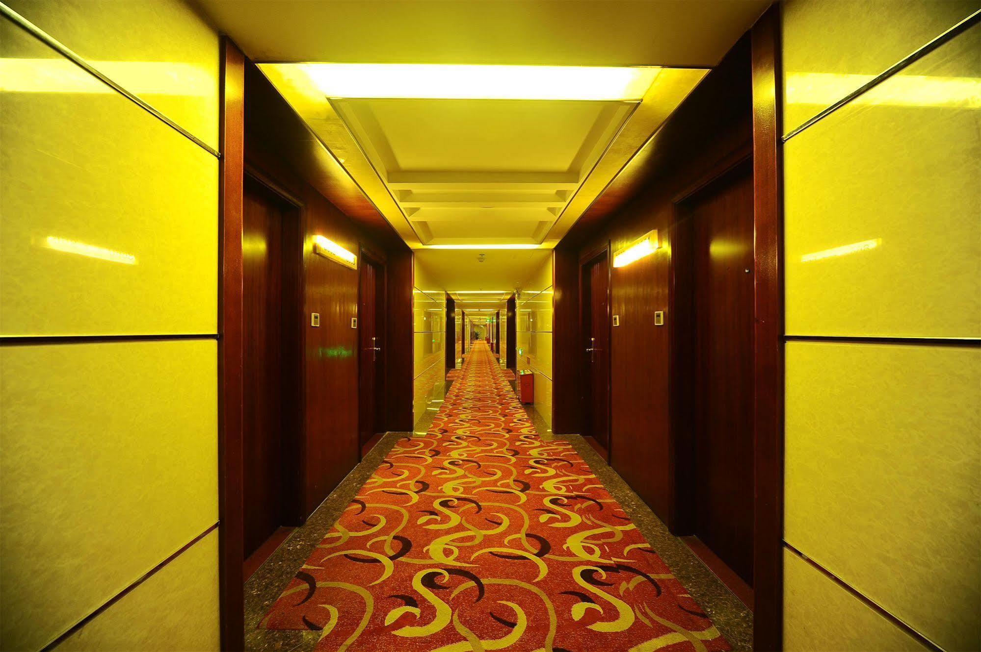 Guangzhou Junshan Hotel - Shuttle Bus For Canton Fair Dış mekan fotoğraf