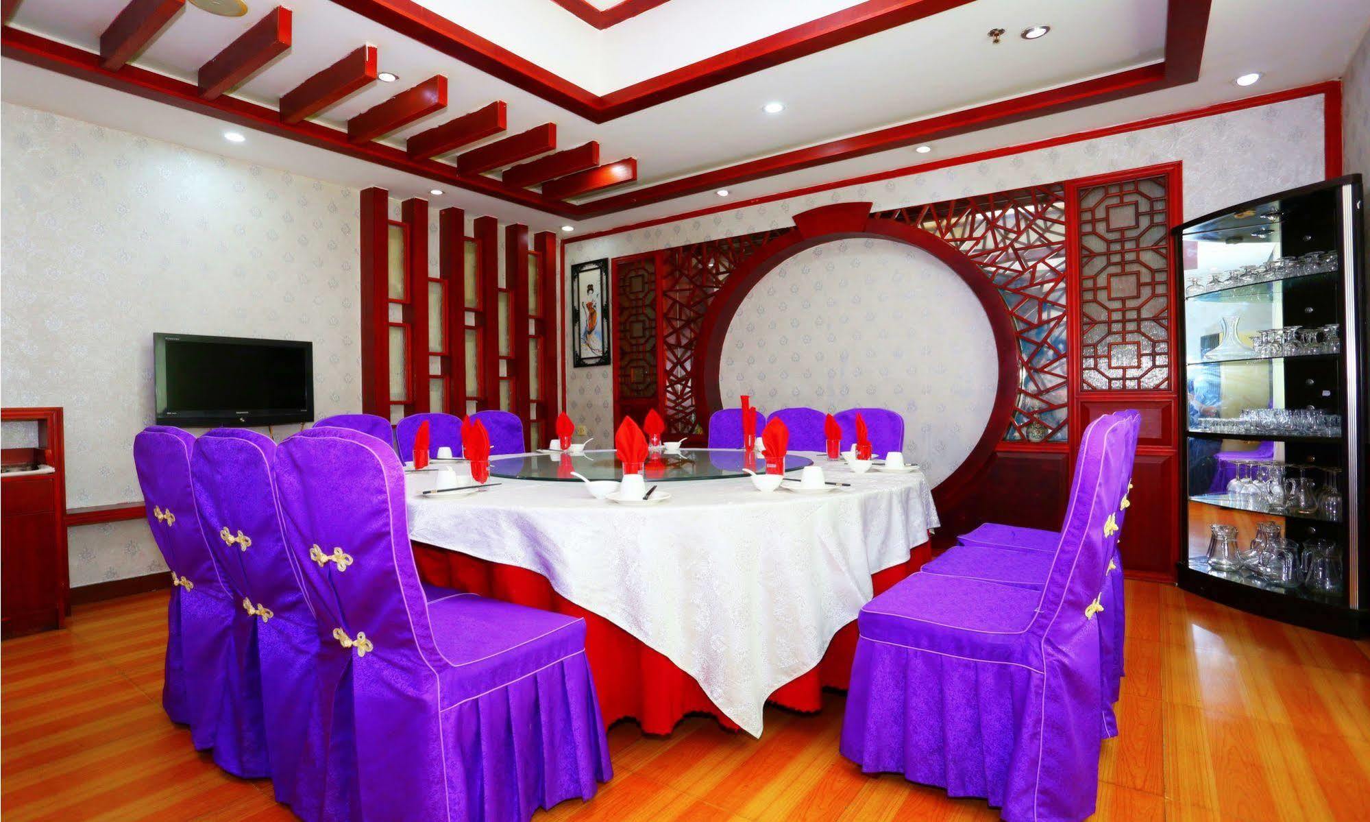 Guangzhou Junshan Hotel - Shuttle Bus For Canton Fair Dış mekan fotoğraf