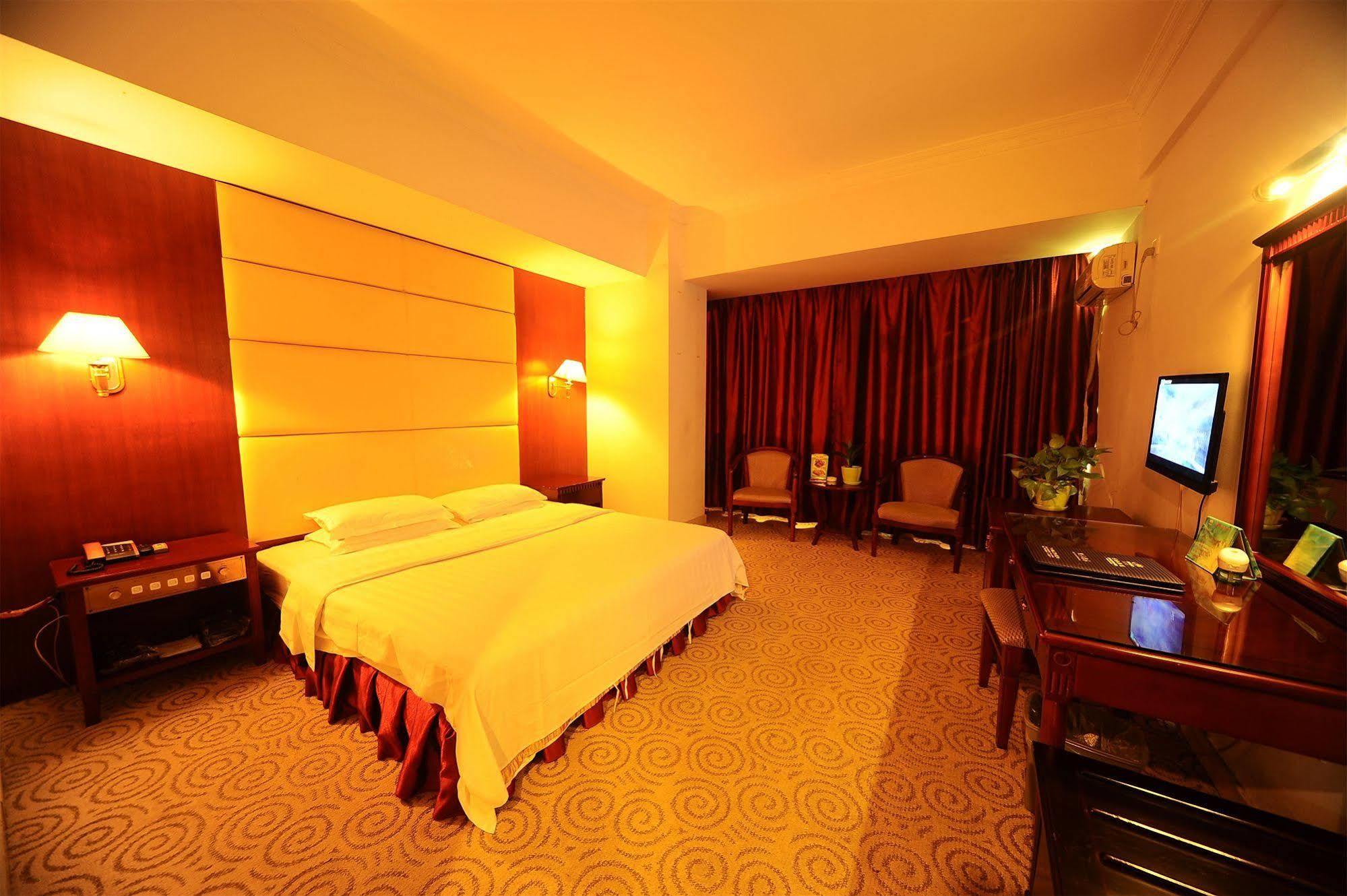Guangzhou Junshan Hotel - Shuttle Bus For Canton Fair Dış mekan fotoğraf