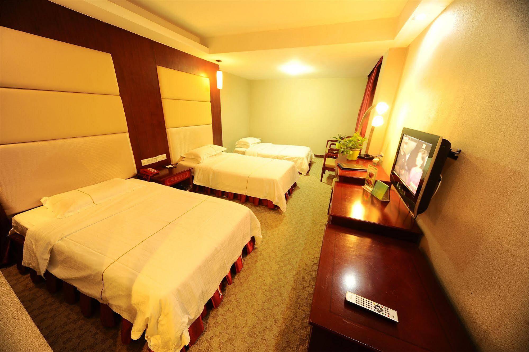 Guangzhou Junshan Hotel - Shuttle Bus For Canton Fair Dış mekan fotoğraf
